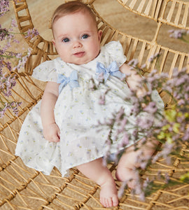 WHITE SET WITH BLUE FLOWERS