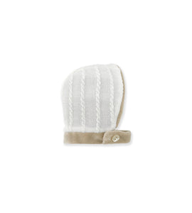 WHITE BONNET WITH BRAIDS
