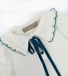 WHITE AND TURQUOISE T-SHIRT